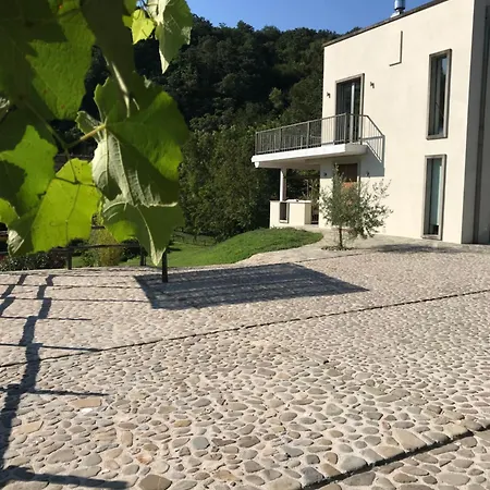 Holiday home Private Tuscan Estate Bagnone